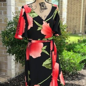 Gianni Bini wrap dress with flowy bell sleeves